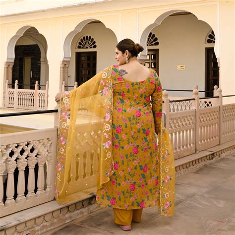 Buy Yellow Spring Floral Georgette Suit Set | Meera Plus Size