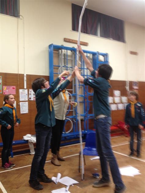 Tallest Tower Note Card Challenge 的图像结果