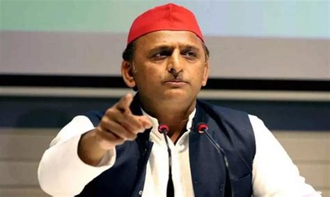 Akhilesh Announces SP's Plan to Contest 65 Out of 80 Seats in UP