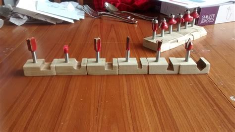 Router Table Plug 的图像结果