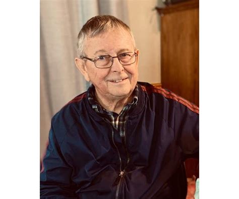 Clark Moses Obituary (2025) - Atchison, KS - Arensberg-Pruett Funeral Home