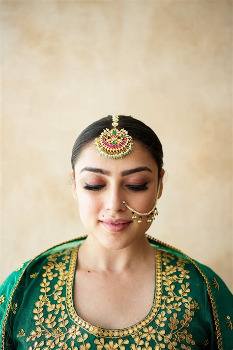 Sabya Tikka – Gulabo Jaipur