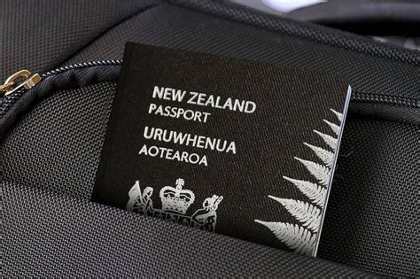 刚刚，新西兰央行再加息50点，房贷压力真来了！新西兰护照价格也涨了……|新西兰|央行_新浪新闻
