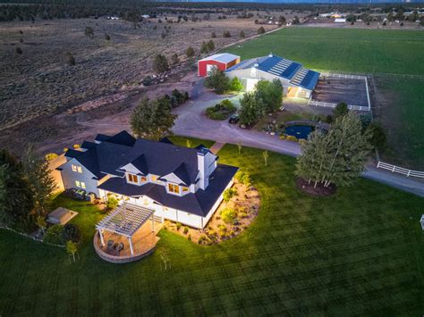 Seven Peaks Estate | Bend Oregon | Fay Ranches