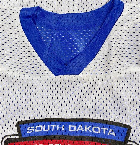 Yahoo!オークション - 新着 South Dakota Junior Football 白青のリバ...