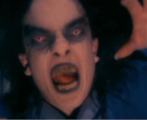 Dead of Night (1977)