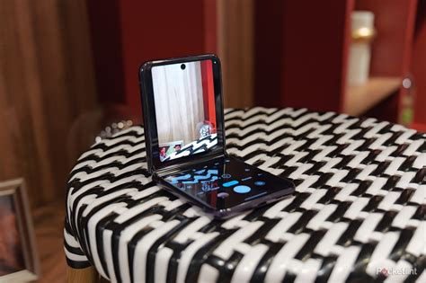 Compact Smartphone 的图像结果