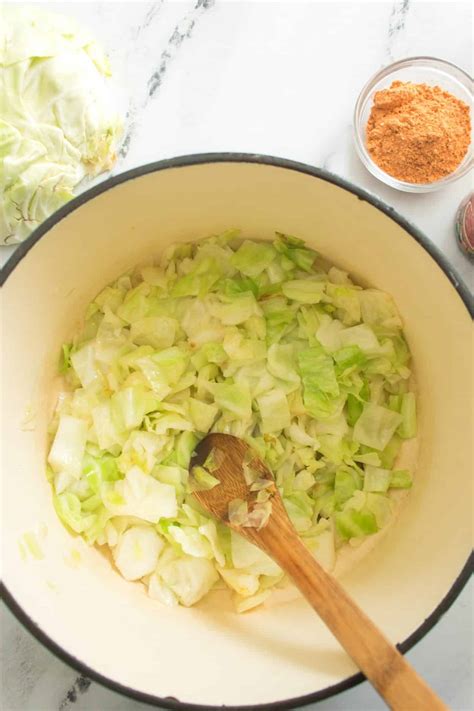 Spanish Style Cabbage - Happy Homeschool Nest
