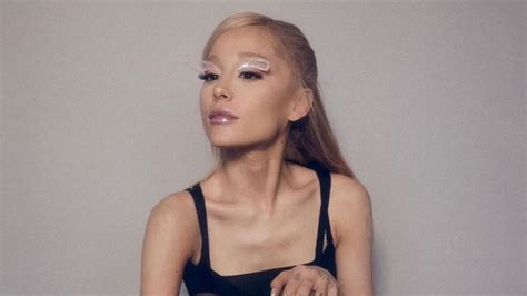 Enyacore : mix entre ésotérisme, Moyen Age et vie de château - RTBF Actus