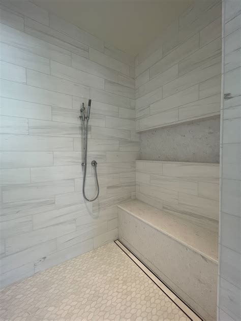 Contemporary Bellevue Custom Home - SDA Flooring Inc.
