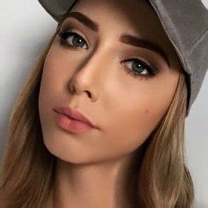 What You Don't Know About Eminem's Daughter - ZergNet
