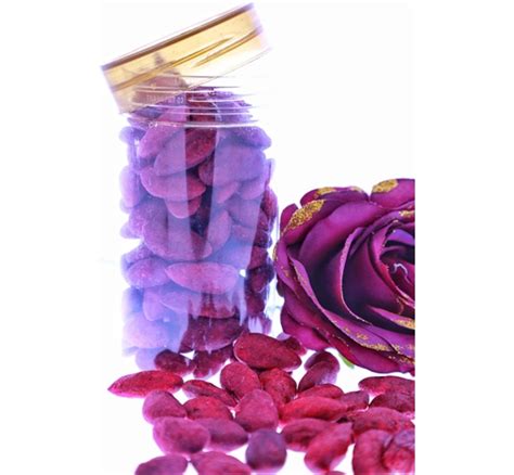 Buy Cranberry Almond Online from Fuzion Nuts at Best Price