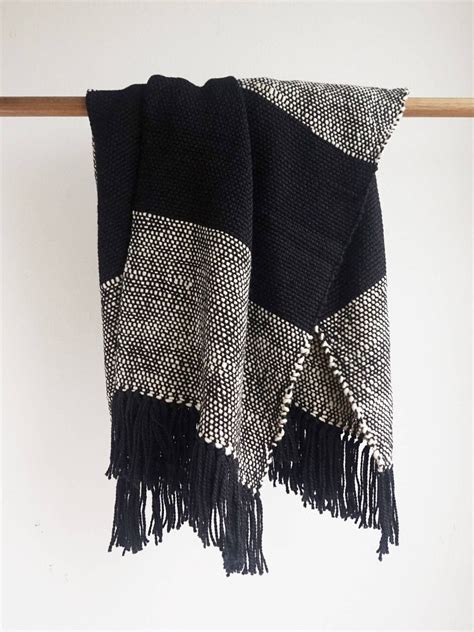 Black and White Chunky Throw Blanket Couch Cover - Etsy