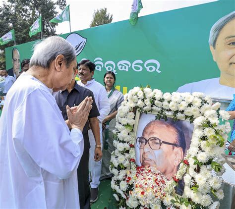 Odisha: Patnaik slams BJP dispensation over price rise, dubs Mohan ...