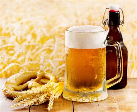 精酿啤酒设备：酿造精酿啤酒酵母味的原因和措施 - 公司新闻 - 山东豪鲁啤酒设备有限公司