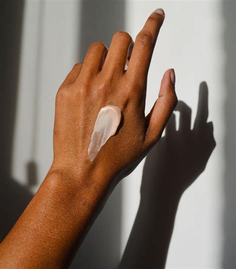 Slugging Skincare: What It Is, Pros, & Cons Named by a Derm | Who What Wear