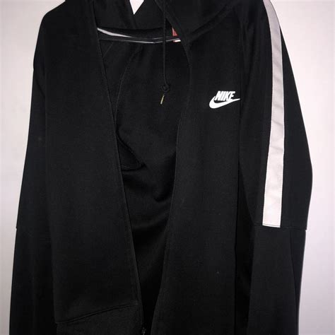 Nike Men's Black and White Hoodie | Depop