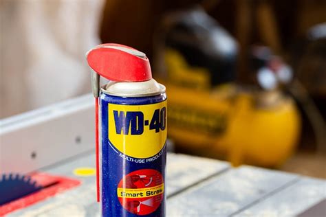 WD-40 Rust 的图像结果