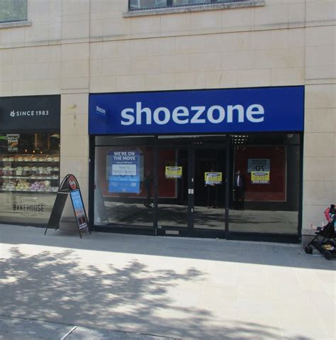 Visiting Local Shop 的图像结果