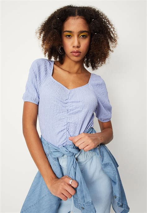 Buy Women Ruched Raglan Sleeve Top Online at just Rs. 599.0 ...