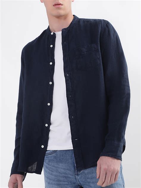 Shop Gant Blue Untucked Garment Dyed Regular Fit Shirt Online – Iconic ...