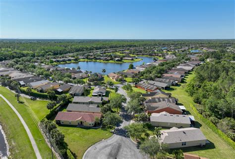 Poinciana, FL City Guide | About Living in Poinciana - Homes.com