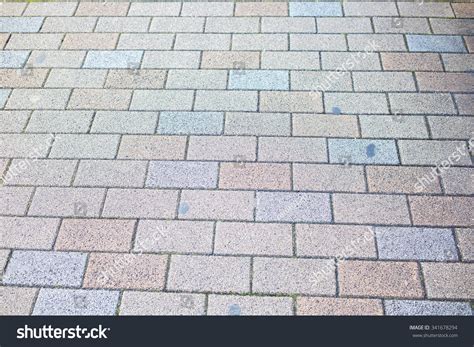 Making Stone Pavement 的图像结果