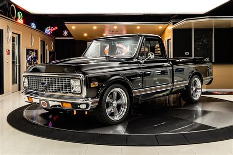 1971 Chevy C10 Black Intereor