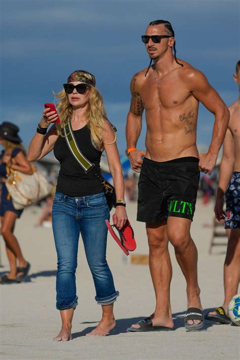Helena Seger and Zlatan Ibrahimovic on the Beach in Miami 01/02/2023 ...