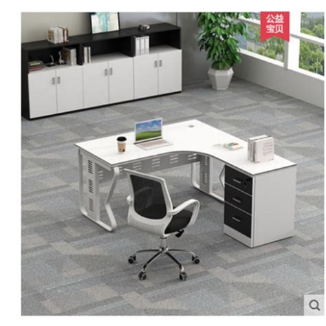 办公室桌子财务单人带高柜办公桌椅l型4人位隔断办工桌转角职员桌-阿里巴巴