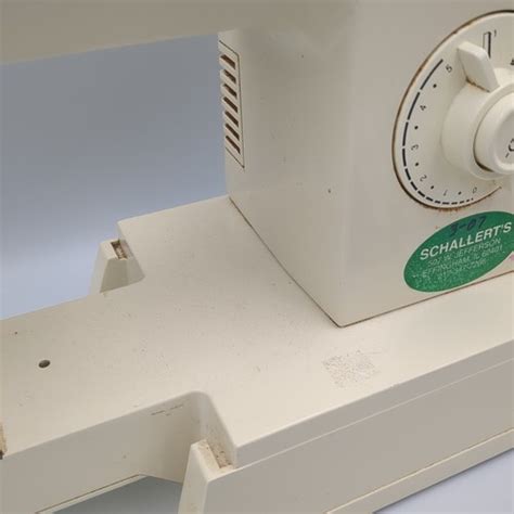 Singer Model 6212C Sewing Machine 的图像结果