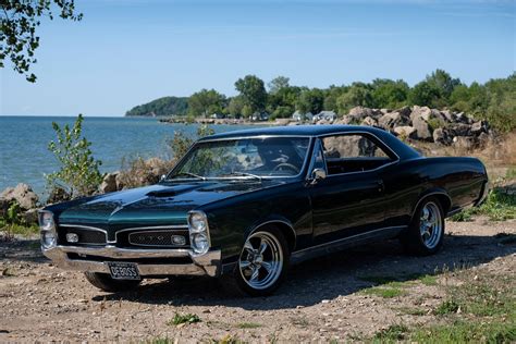 1967 Pontiac Gto Restomod 1967 Pontiac GTO | Ideal Classic Cars LLC