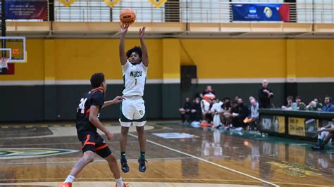 Jayden Brown Surges NJCU Past William Paterson, 83-56 - New Jersey City ...