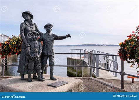 The statue of Annie Moore stock image. Image of history - 222866919