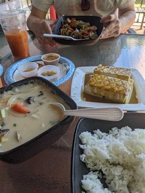 Mana Thai Comfort Food - Longmont Colorado Restaurant - HappyCow
