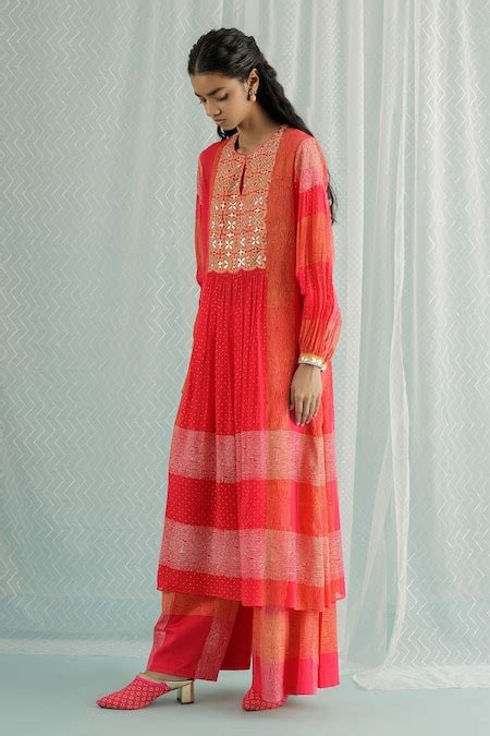 Buy Pink Georgette Block Print Polka Dot Round Zuri Kurta With Trouser ...