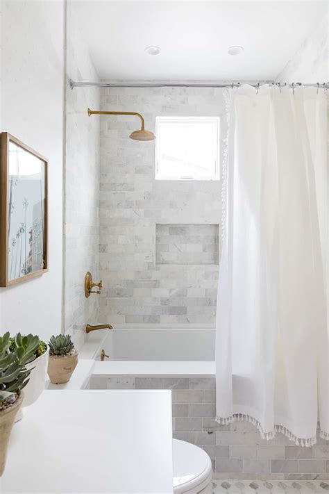 7 Stunning All-White Bathroom Ideas For A Serene Retreat