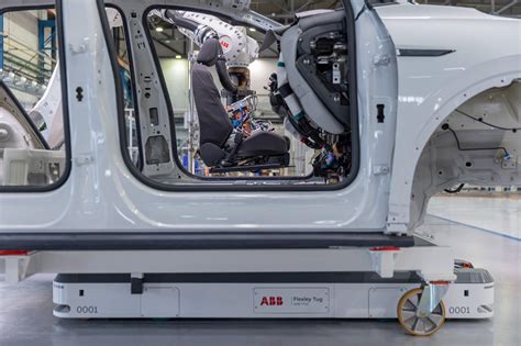 Rebranding ABB per l’offerta di robot mobili autonomi (AMR) | News center