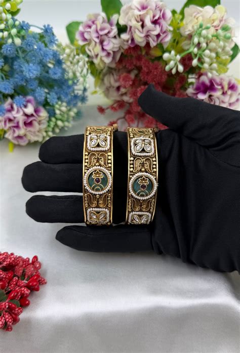 Medha Heritage Bangles (Openable) – Kaushalya Art Jewellery