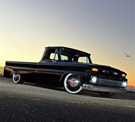 Pin by Josué Muñoz on cars | Chevy trucks, Classic trucks, Vintage trucks