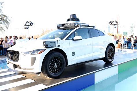 Uber Stock Surges as Robotaxi Service With Waymo Launches in Atlanta