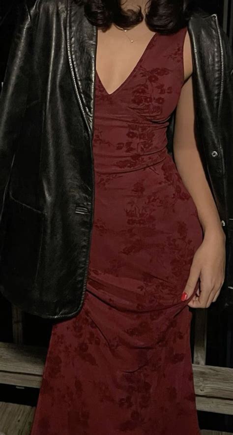 Pin by Lúcia Cardoso on vibe | Fashion outfits, Fancy dresses, Gorgeous ...