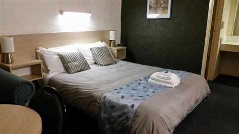 BELMORE MOTOR INN (Yarrawonga) - Motel Reviews, Photos, Rate Comparison ...
