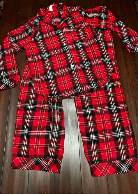 Victoria's Secret Red Plaid Flannel Pajamas Size Small - Gem