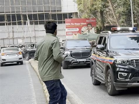 Salim Khan Health Update: Chitrangada Singh on Writers Condition | Mumbai