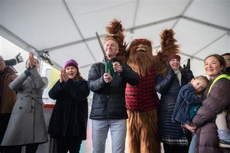 Portland is one of the 20 best cities for Christmas - oregonlive.com