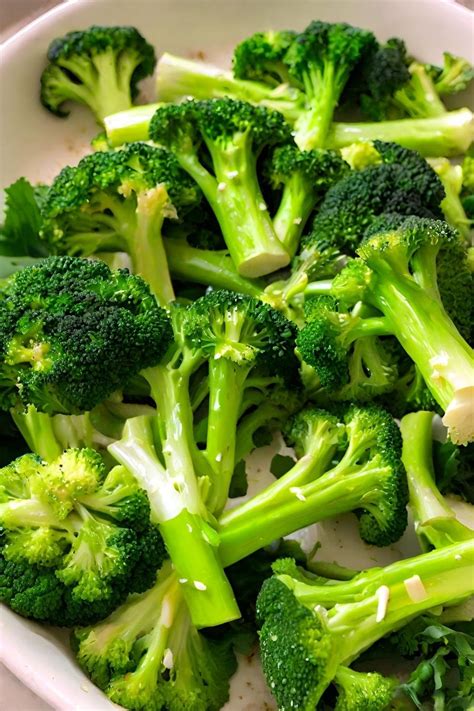 how long to cook broccoli in electric steamer