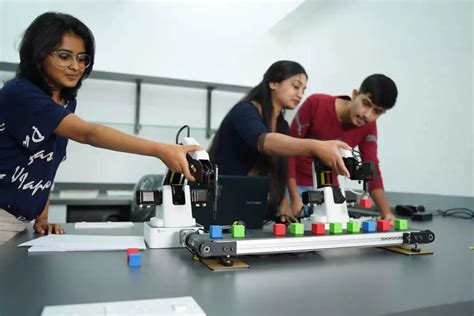 Pillai College of Engineering awarded autonomous status by UGC