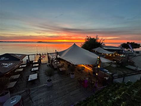 ESPRESSO GRAND CAFE AT THE BEACH, Almere - Restaurant Reviews, Phone ...