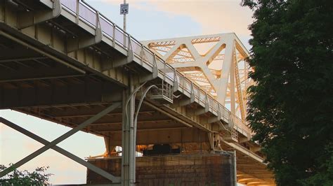 State, Metro leaders discuss future of Clark Memorial Bridge | whas11.com